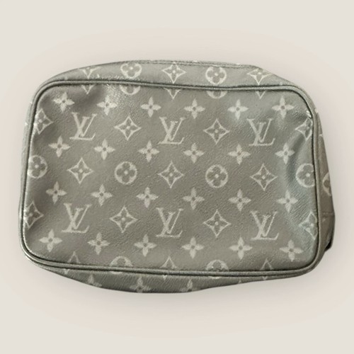 Louis vuitton trousse toilette - louis,