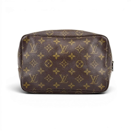 Louis vuitton monogram trousse - louis,