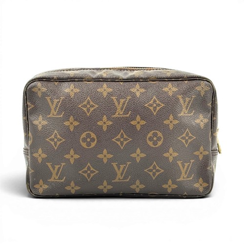 Louis vuitton trousse toilette - louis,