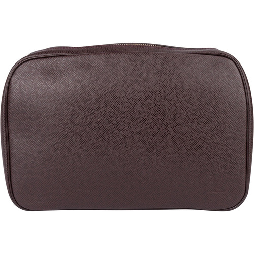 Louis vuitton taiga - louis, leather